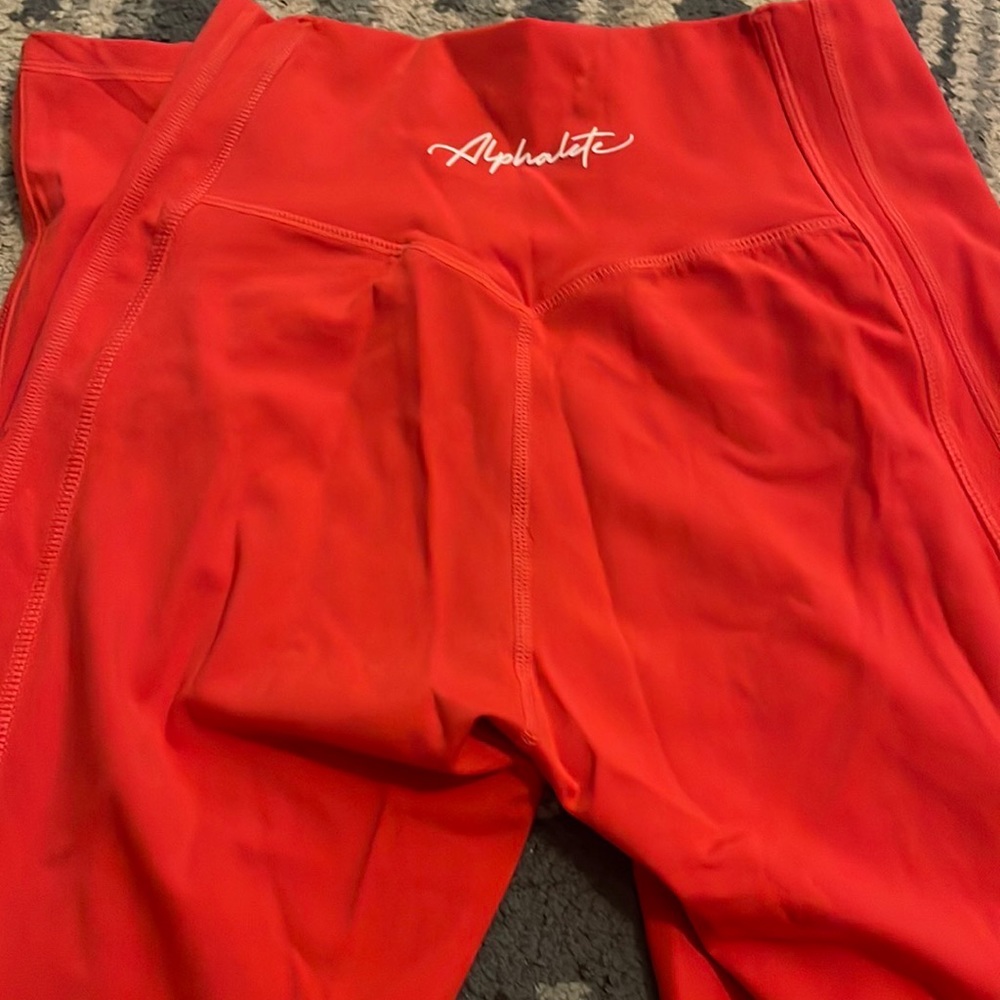 Alphalete Pulse Kinetic Legging